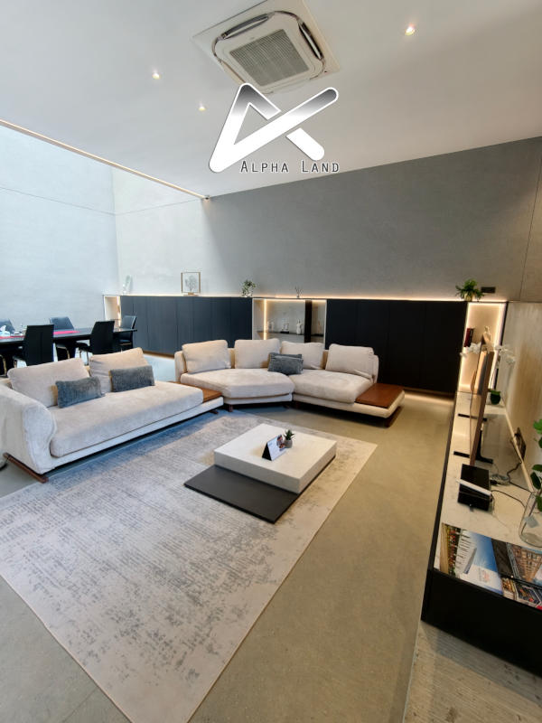 Konsultan properti profesional Mutiara Palace