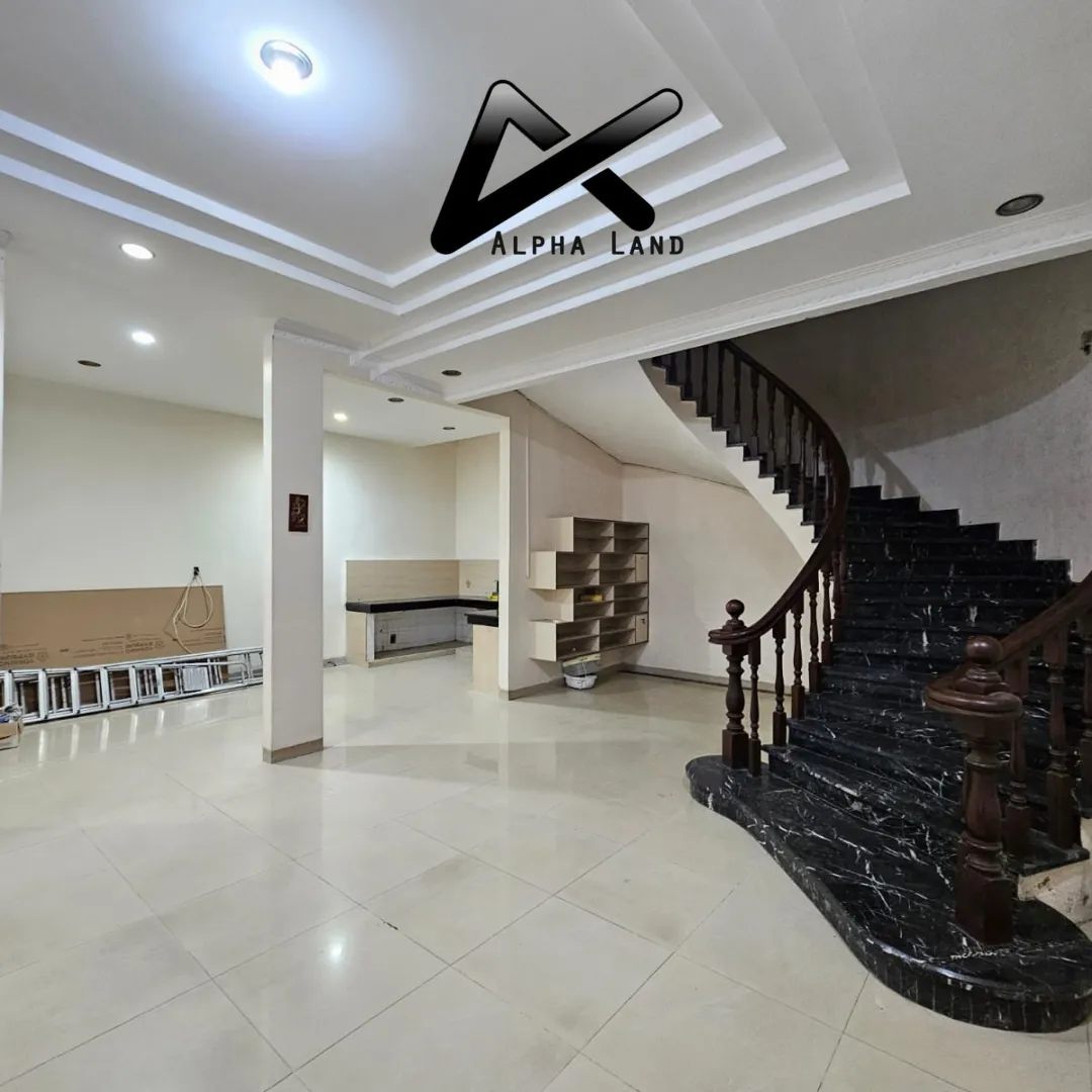 JUAL VILLA JALAN MELUR MEDAN